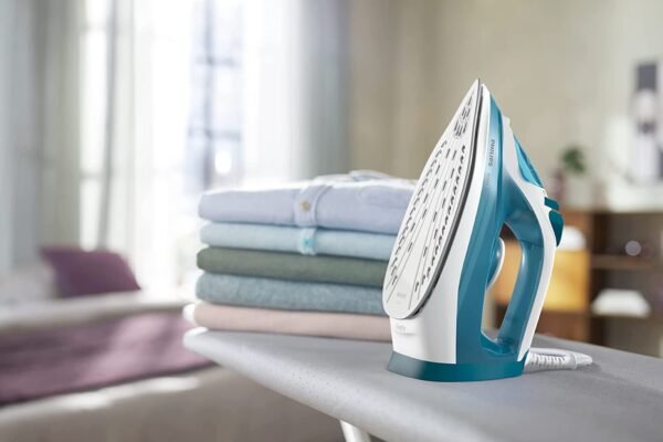 PHILIPS Steam Iron 3000 Series